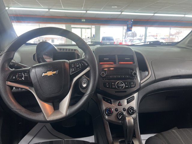 2015 Chevrolet Sonic - 1G1JC6SH0F4144787 - Image #11