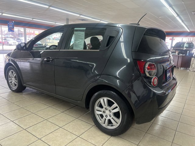2015 Chevrolet Sonic - 1G1JC6SH0F4144787 - Image #4