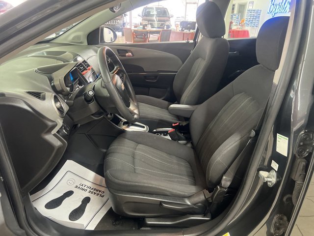 2015 Chevrolet Sonic - 1G1JC6SH0F4144787 - Image #9